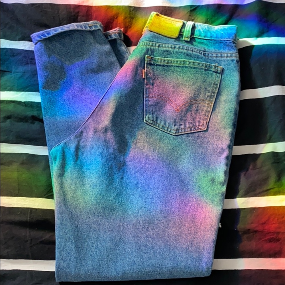 LEVI’s jeans